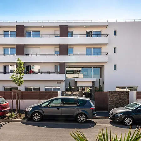 Zenitude Hôtel-résidences Prestige 3*